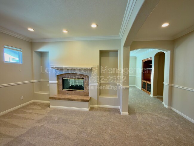 Building Photo - 13073 Dressage Ln
