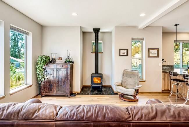 Building Photo - 19544 SW Century Dr