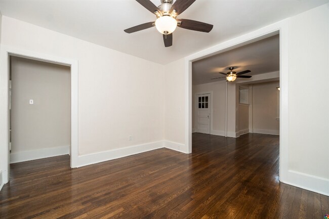Building Photo - 1416 Hampton Blvd