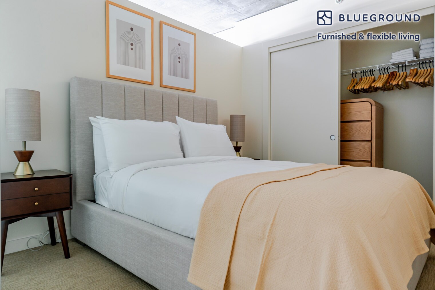 Building Photo - 521 Stadium Pl S