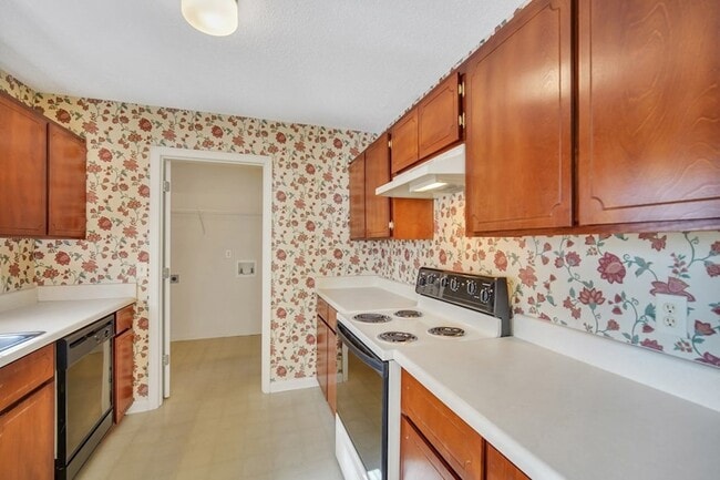 Building Photo - 1390 Coalition Cir