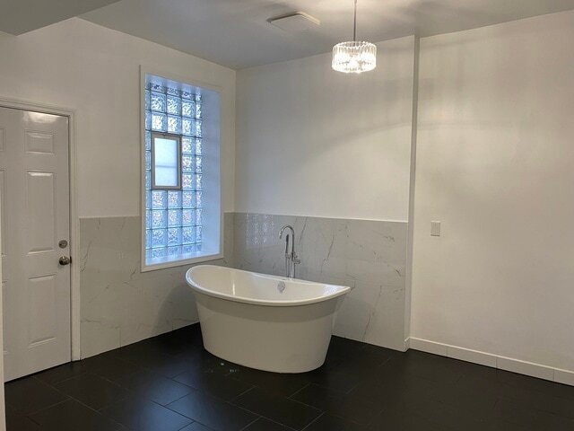 Building Photo - 4813 S Prairie Ave