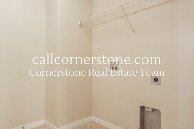 Building Photo - 7406 Willow Pines Pl