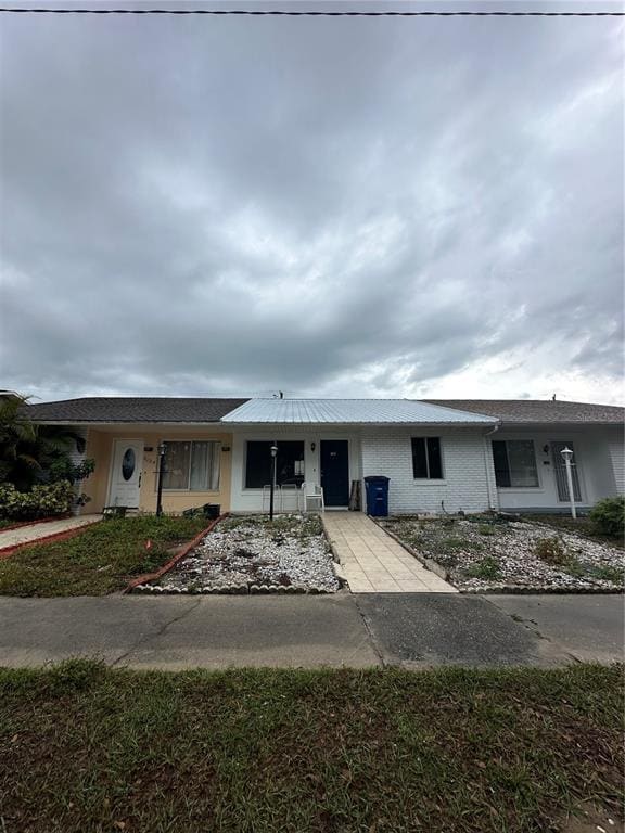 Building Photo - 3127 Villa Rd