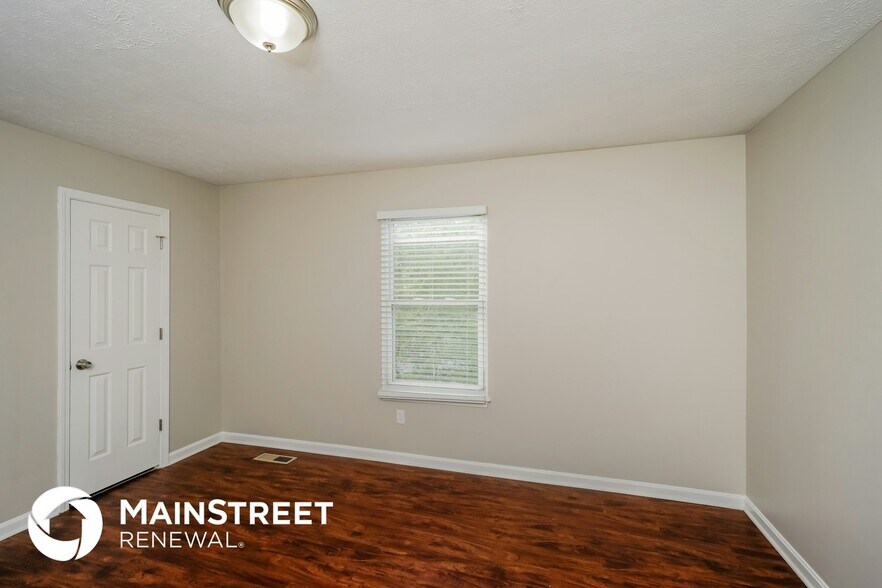 Building Photo - 5600 Windy Willow Dr