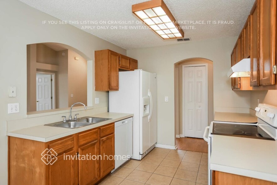 Building Photo - 2752 Apollo Ct