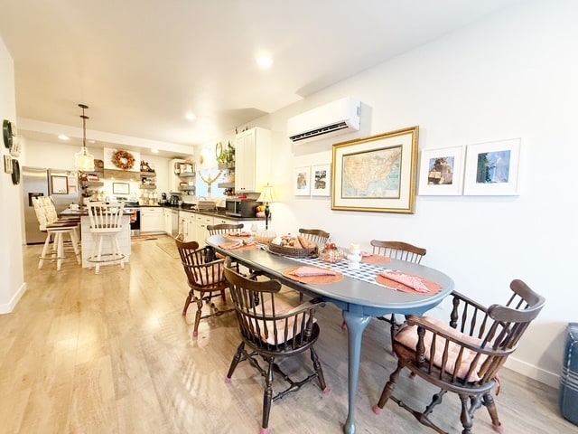 Building Photo - 3632 W G St