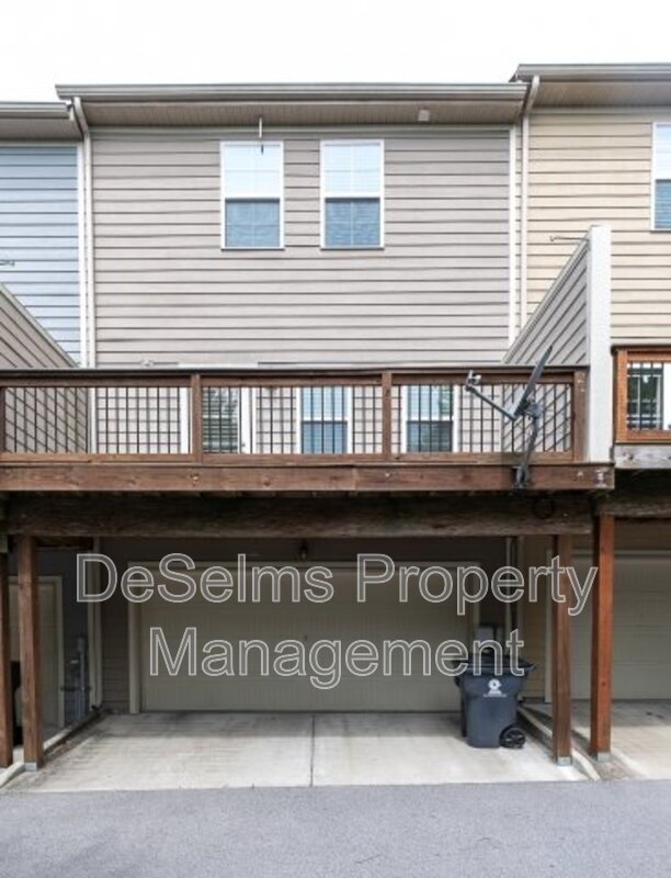 Building Photo - 5556 Prada Dr