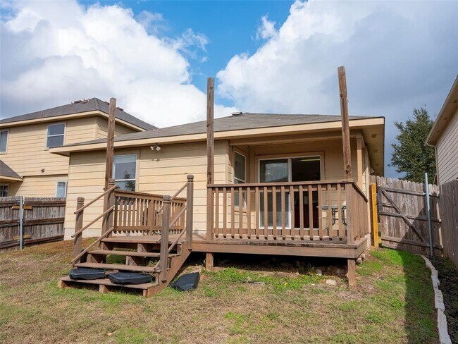 Building Photo - 9013 China Rose Dr