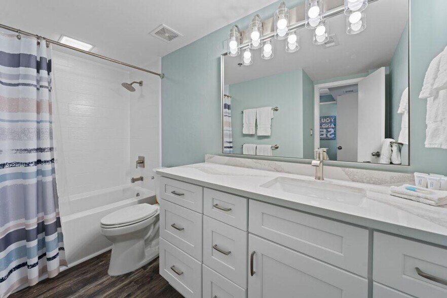 Building Photo - 24720 AL-182