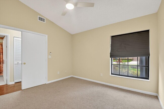 Building Photo - 8081 Cassia Dr