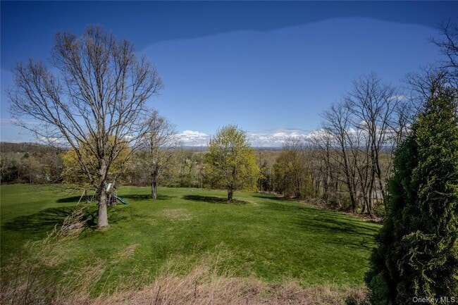 Building Photo - 19-21-21 Lamela Dr