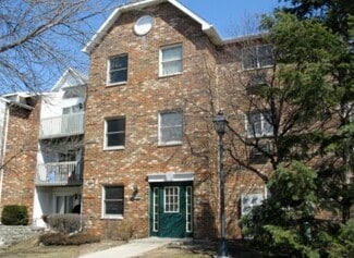 Building Photo - 4314 W Shamrock Ln