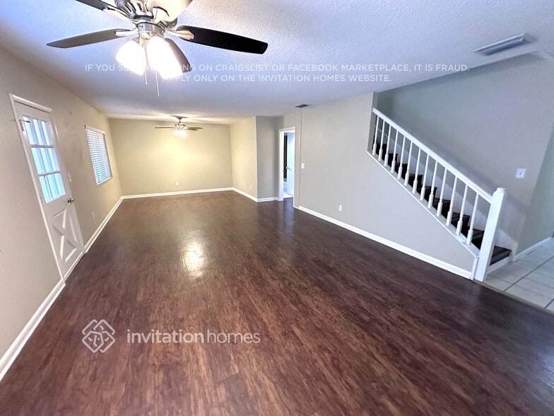 Building Photo - 3308 Countryside St