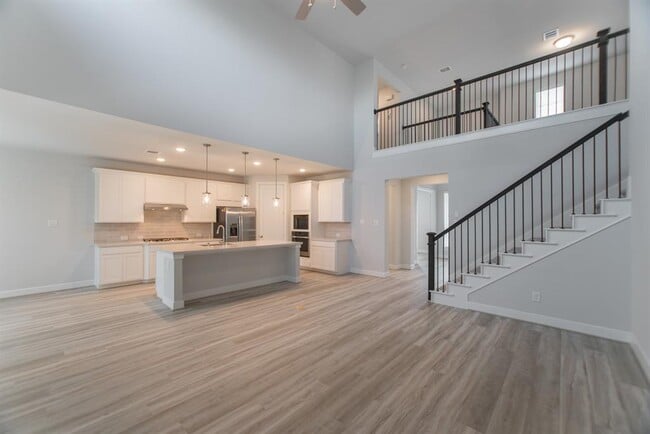 Building Photo - 155 Renodes Garden Ln