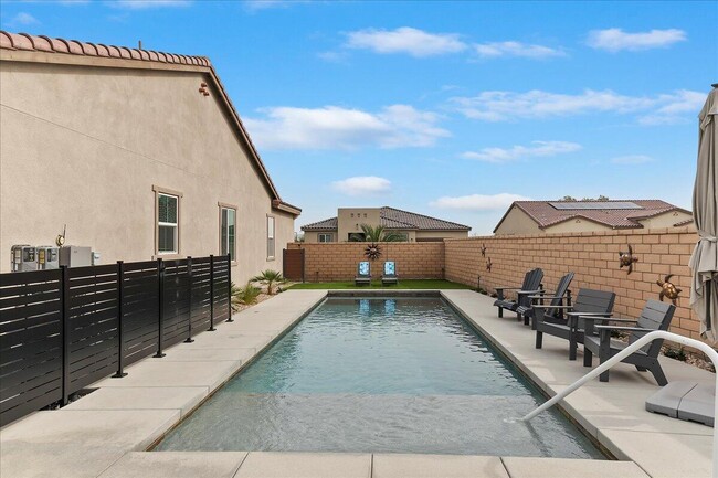 Building Photo - 58179 Aragon Way