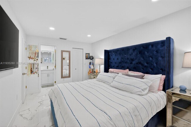 Building Photo - 4730 NW 102nd Ave