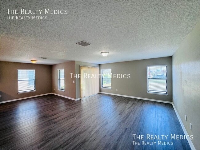 Building Photo - 2148 Ontario Way
