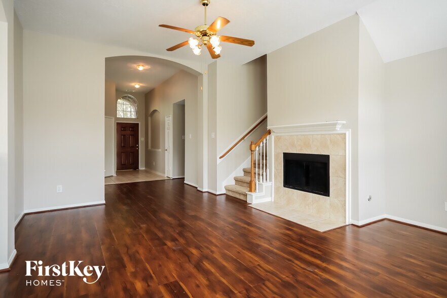 Building Photo - 11507 Chippewa Ridge Ct