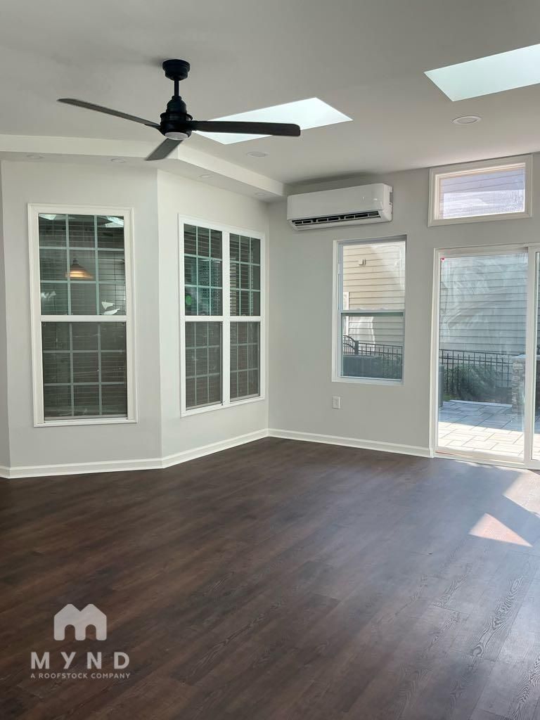 Building Photo - 9224 Ardrey Woods Dr