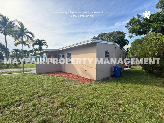 Building Photo - 1204 Chateau Park Dr