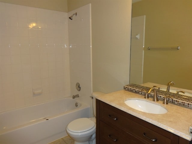 Building Photo - 4848 Carrotwood Dr