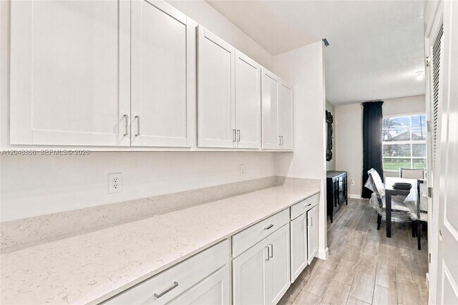 Building Photo - 12303 SW Roma Cir