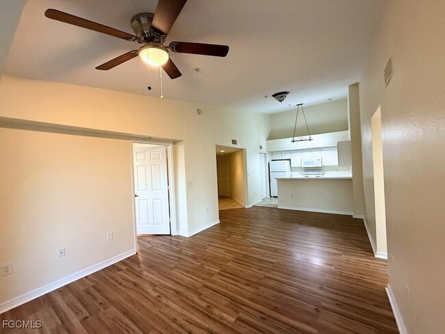 Building Photo - 4135 Residence Dr