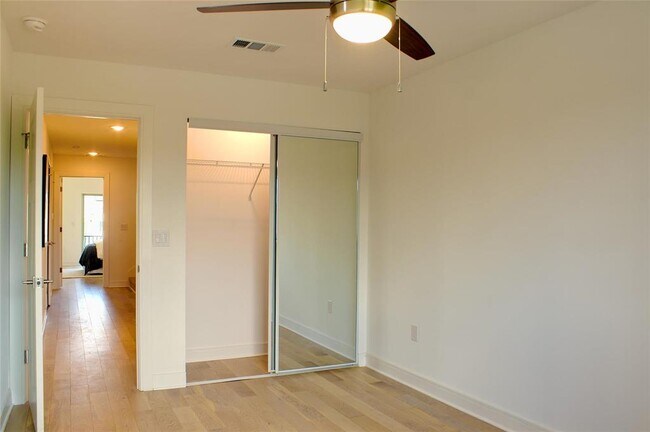 Building Photo - 300 Tesla Cir