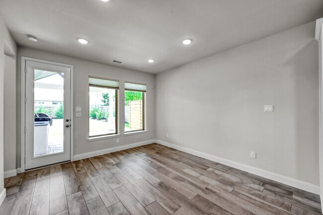Building Photo - 550 Chestnut Reef Ct