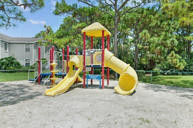 Building Photo - Worthington Apartments