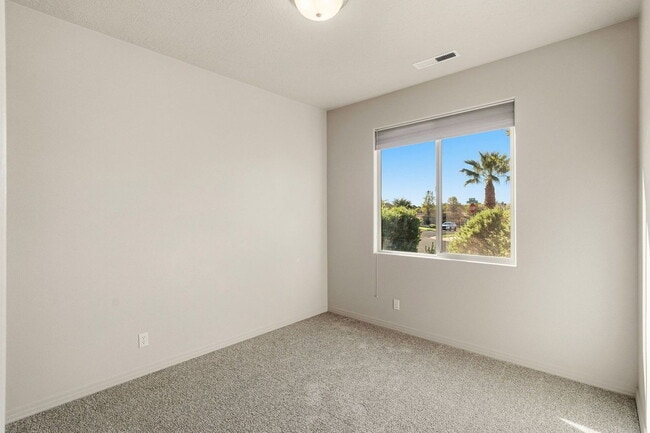 Building Photo - 2144 W 1050 N