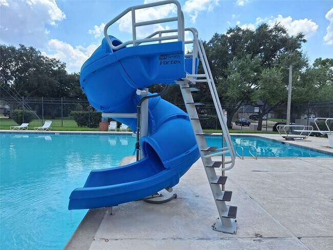 Building Photo - 19959 Salt River Ct