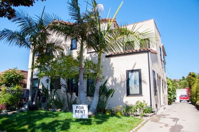 Interior Photo - ALT - Alta Vista Apartments