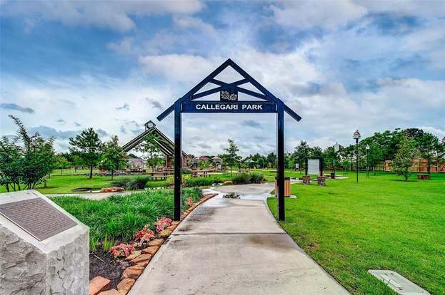 Building Photo - 24419 Travis House Ln