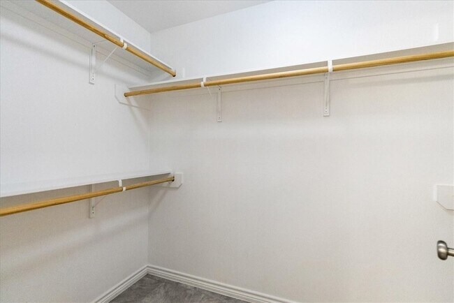 Building Photo - 525 Military Dr