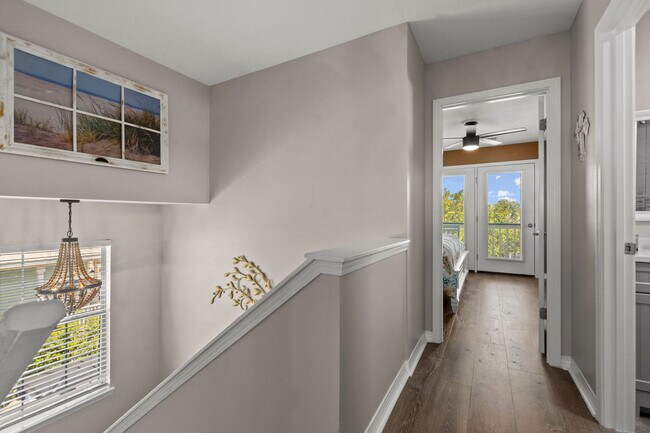 Building Photo - 4465 Clipper Cove