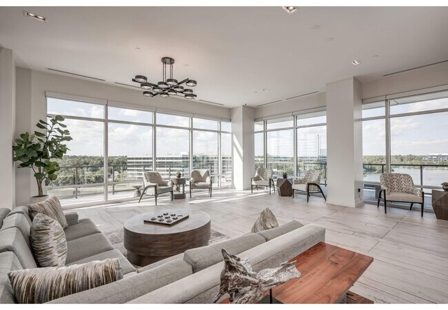 Building Photo - 2000 Hughes Landing Blvd