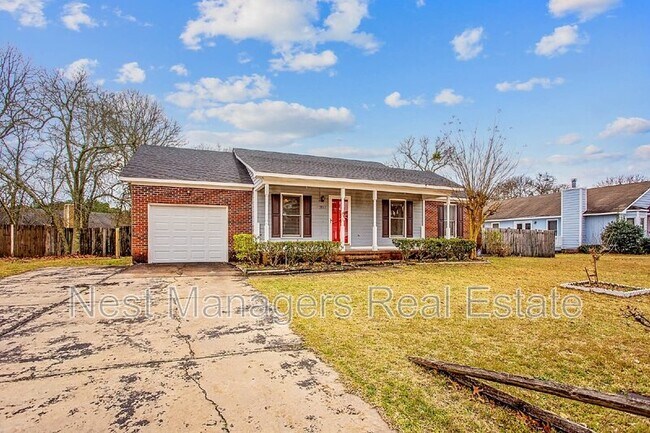 Building Photo - 3813 Constance Rd