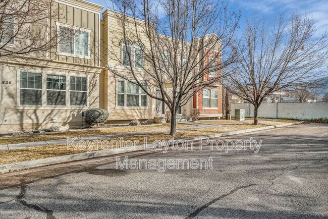 Building Photo - 826 W 1600 S