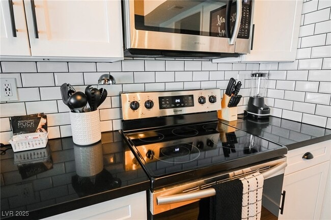 Building Photo - 1640 Crystal Shadows Cir