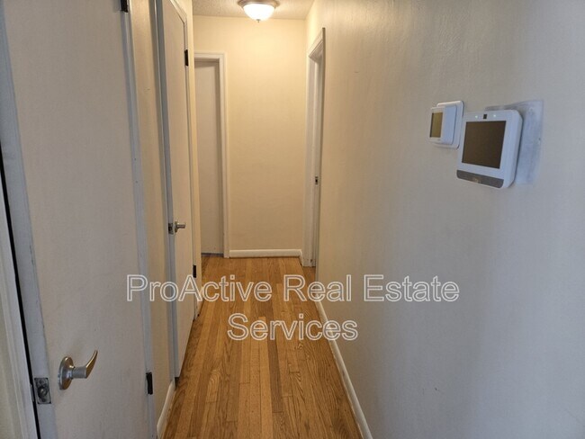 Building Photo - 5425 Cape Henry Ave
