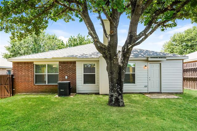 Building Photo - 111 Oakhurst Dr
