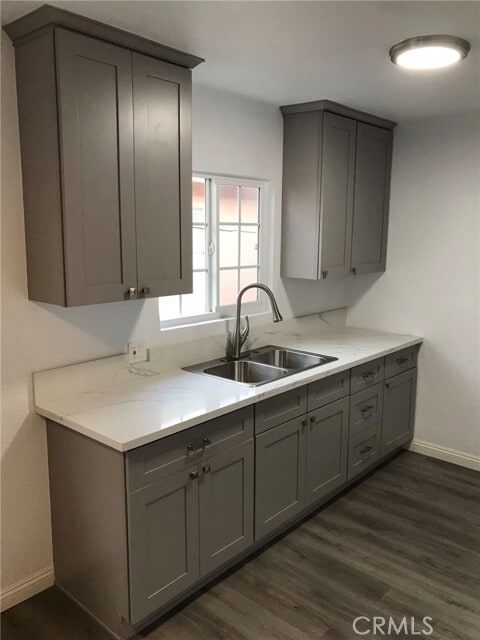 Building Photo - 409 Cll Cinco