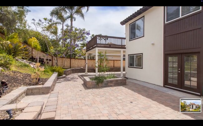 Building Photo - Incredible Rancho Del Oro Home!