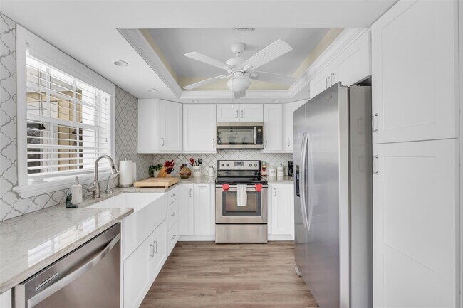 Building Photo - 9860 NW 3rd St