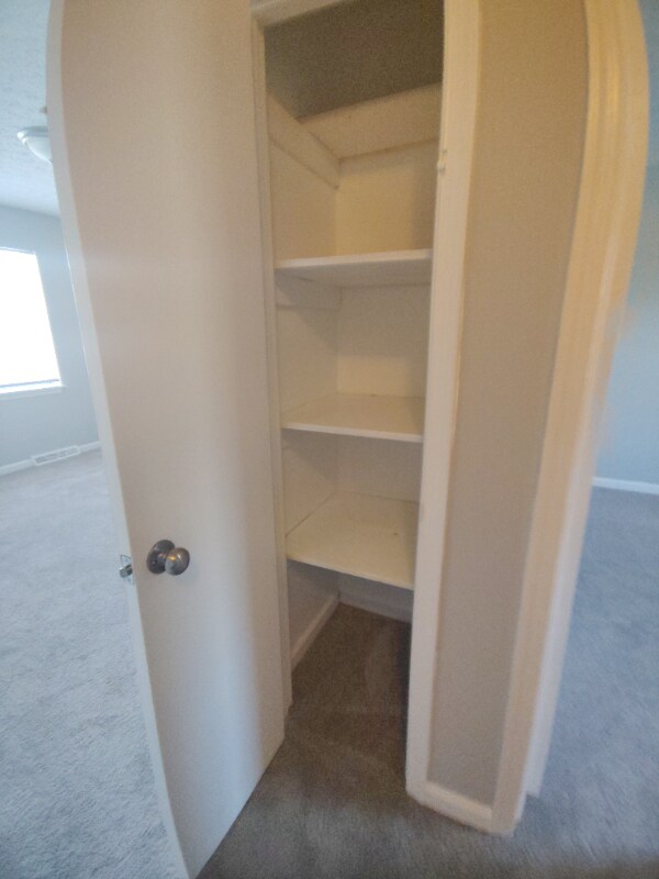 Building Photo - 16 Duiguid Dr