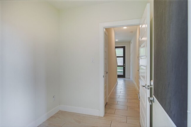 Building Photo - 2726 Eado Edge Ct
