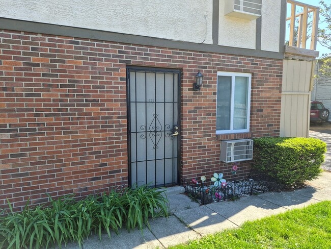 Building Photo - 2777 Beulah Rd