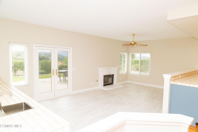 Building Photo - 3154 Provence Pl